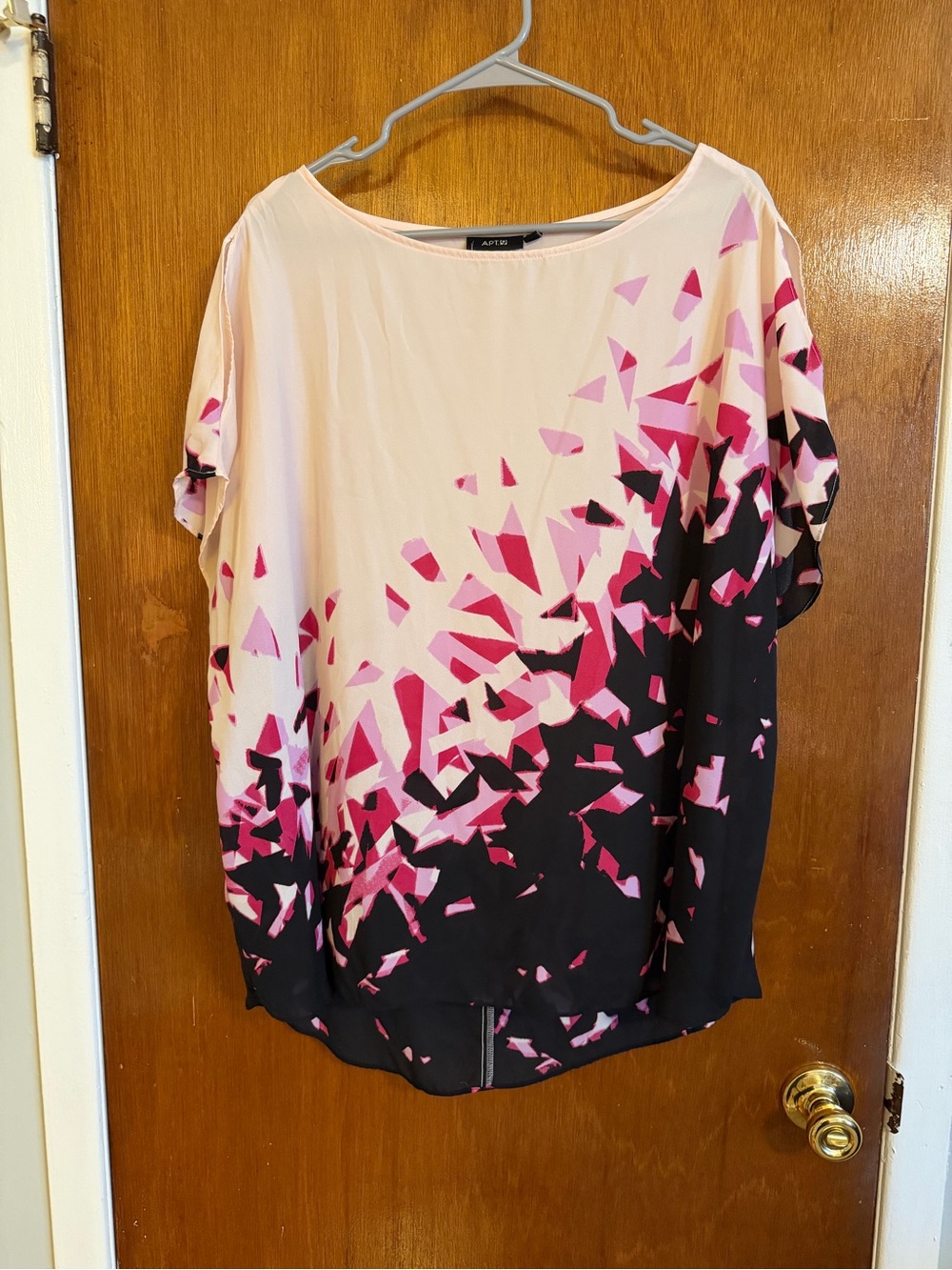 Apt. 9 Pink, Black & Cream Geometric Short-Sleeve Blouse